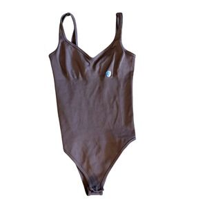 OQQ Brown Bodysuit - Sleeveless Ribbed Tank Top Bodysuit for Women‎